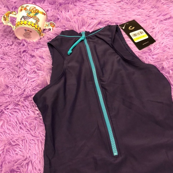 NEW SYROKAN SWIMSUIT SIZE: MEDIUM - Picture 5 of 7